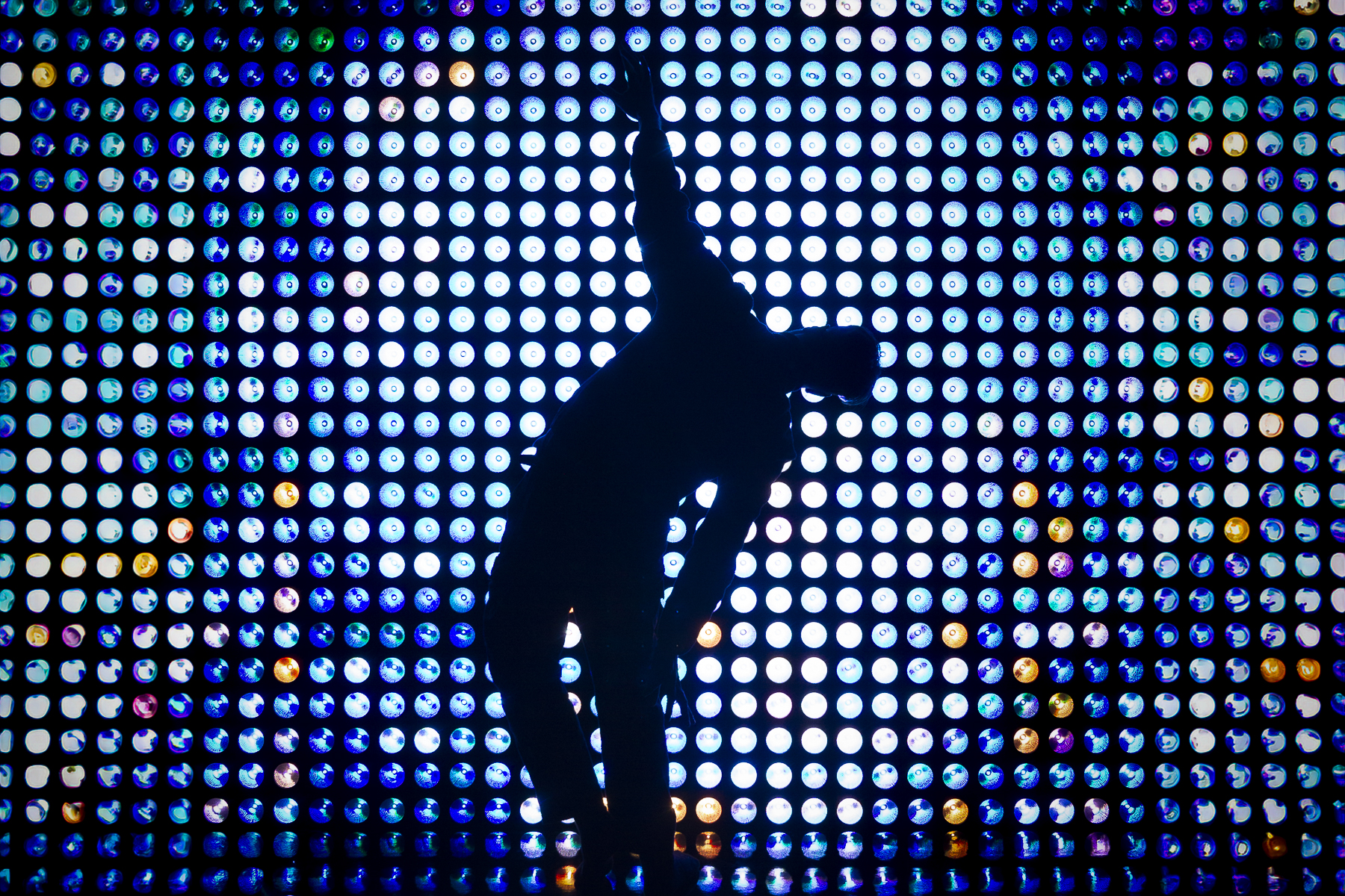 Museo_de_la_luz_Madrid_Blinders_01